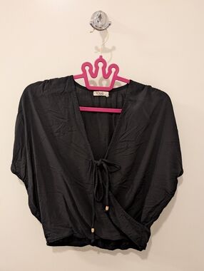 Kush Black Handmade Tie-Front Short Sleeve Crop Top